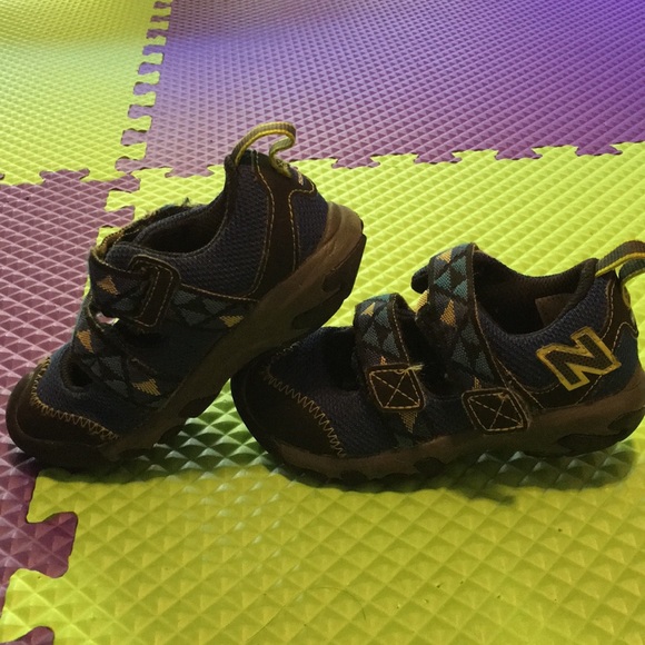 new balance size 9 toddler